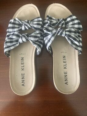 Anne Klein Black & White Gingham Knot Slide Sandals